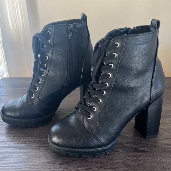 Black Lace Bootie Heels - Picture 2 of 4